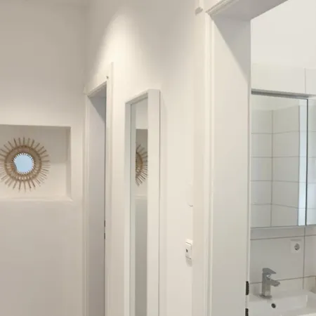 Two Am Stadtpark Apartment *