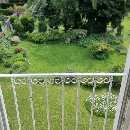 Two Komfortable Am Stadtpark Ruhig Und Zentral Im Villenviertel Appartement Villach